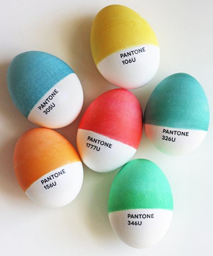 Pantone-easter-eggs