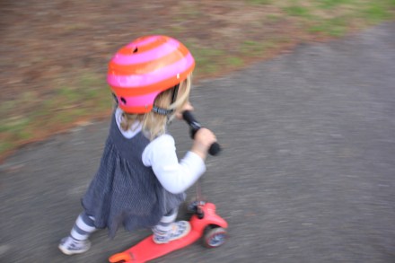 Poppy Scooting